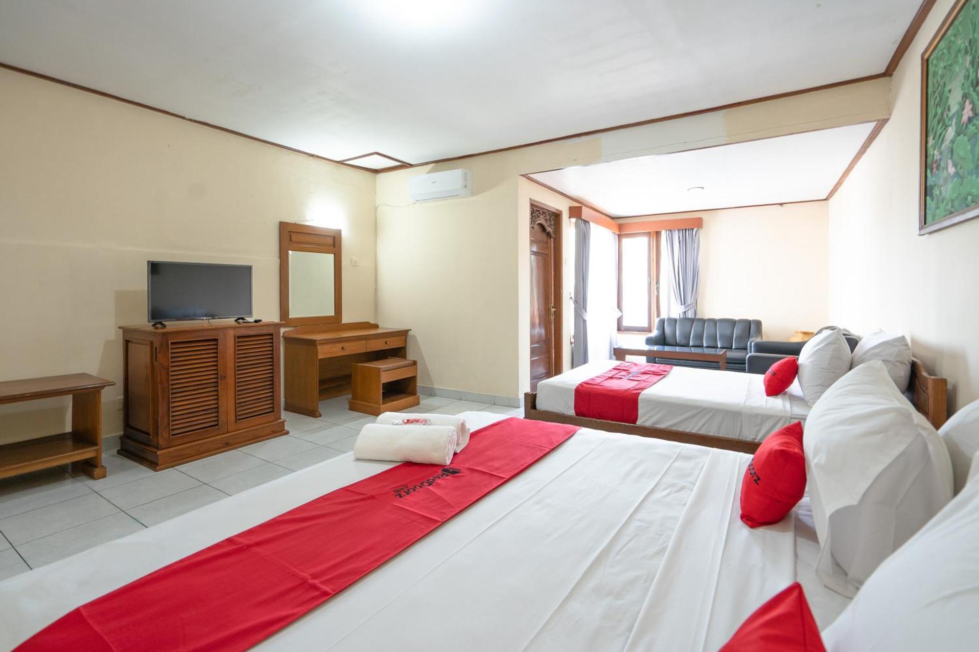 Reddoorz Plus At Mahajaya Hotel Denpasar Exterior foto